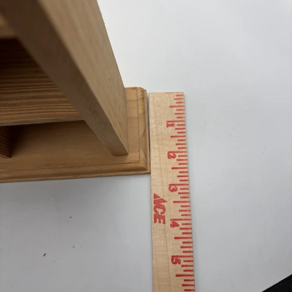 Vtg Pine Wood‎ 9 Cubby Heart Wall Shelf Trinket Unfinished CottageCore 20x8x3